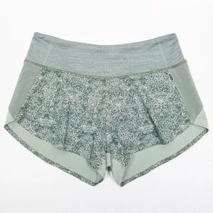 Outdoor Voices Pebble Green Hudson Shorts Medium